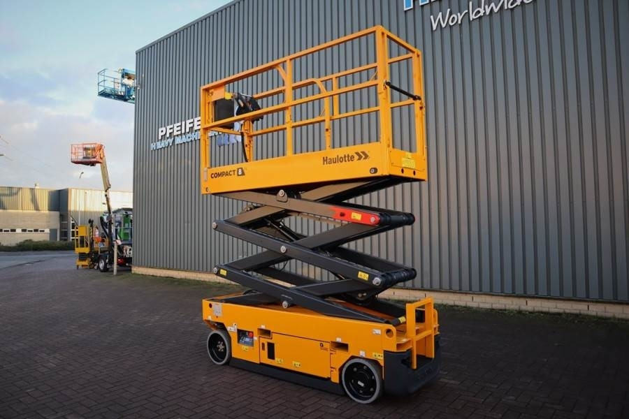Haulotte Compact 8N Valid inspection, *Guarantee! 8m Workin - Scherenbühne: das Bild 5 Haulotte Compact 8N Valid inspection, *Guarantee! 8m Workin - Scherenbühne: das Bild 5