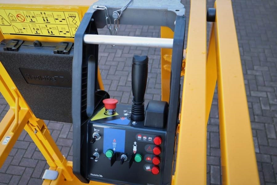 Haulotte Compact 8N Valid inspection, *Guarantee! 8m Workin - Scherenbühne: das Bild 3 Haulotte Compact 8N Valid inspection, *Guarantee! 8m Workin - Scherenbühne: das Bild 3