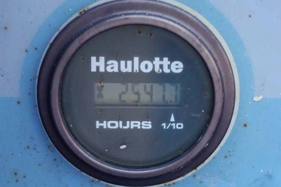 Haulotte H15SX Diesel, 4x4 Drive 15 Working Height, 500kg C - Scherenbühne: das Bild 5 Haulotte H15SX Diesel, 4x4 Drive 15 Working Height, 500kg C - Scherenbühne: das Bild 5