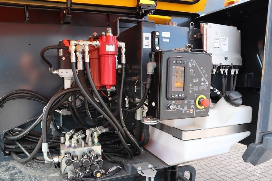 Teleskopbühne Haulotte HT16RTJ PRO NEW / UNUSED, Guarantee! Diesel, 4x4x4: das Bild 14