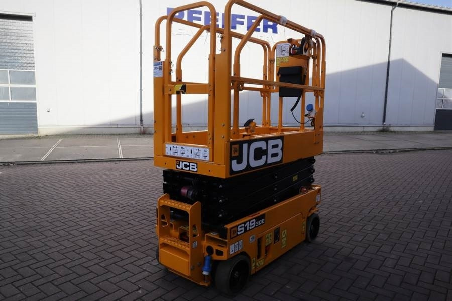 JCB S1930E Valid inspection, *Guarantee! 8m Working He - Scherenbühne: das Bild 2 JCB S1930E Valid inspection, *Guarantee! 8m Working He - Scherenbühne: das Bild 2