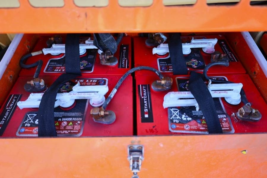 Scherenbühne JLG M4069 Hybrid, 14.2m Working Height, 360kg Capacity: das Bild 12 Scherenbühne JLG M4069 Hybrid, 14.2m Working Height, 360kg Capacity: das Bild 12