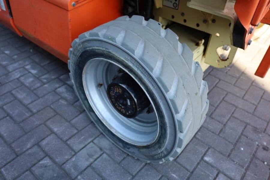 Scherenbühne JLG M4069 Hybrid, 14.2m Working Height, 360kg Capacity: das Bild 16 Scherenbühne JLG M4069 Hybrid, 14.2m Working Height, 360kg Capacity: das Bild 16