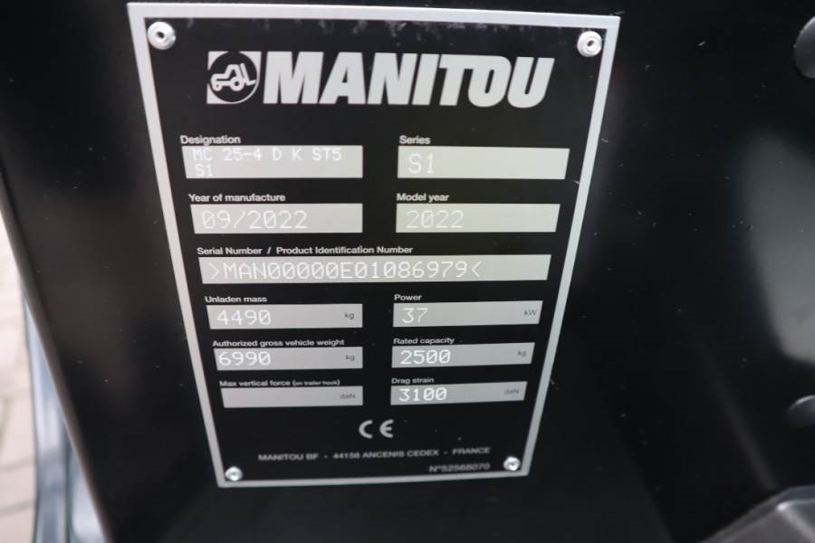 Manitou MC25-4 Valid Inspection, *Guarantee, Diesel, 4x4 D - Geländestapler: das Bild 5 Manitou MC25-4 Valid Inspection, *Guarantee, Diesel, 4x4 D - Geländestapler: das Bild 5