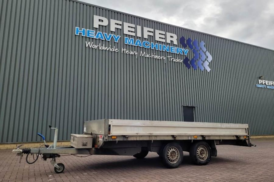 Saris PL1820 2 Axel Trailer - PKW Anhänger: das Bild 1 Saris PL1820 2 Axel Trailer - PKW Anhänger: das Bild 1