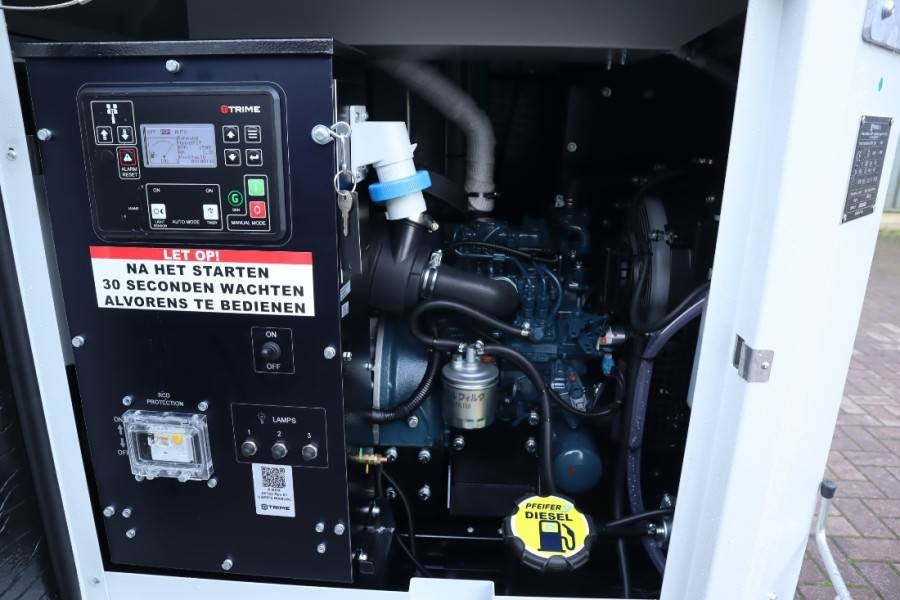 Trime X-BOX 4x320W Valid inspection, *Guarantee! Hydr. V - Lichtmasten: das Bild 4 Trime X-BOX 4x320W Valid inspection, *Guarantee! Hydr. V - Lichtmasten: das Bild 4
