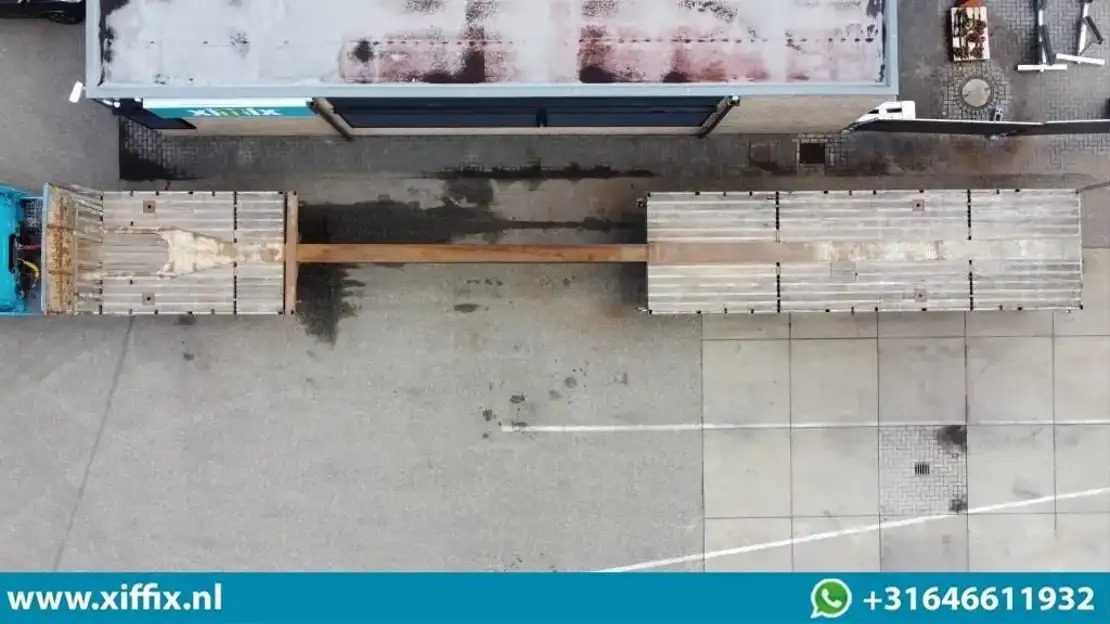 Floor 3-ass. Vlakke uitschuifbare oplegger / 3x gestuurd / 13906 - Pritschenauflieger/ Plattformauflieger: das Bild 2 Floor 3-ass. Vlakke uitschuifbare oplegger / 3x gestuurd / 13906 - Pritschenauflieger/ Plattformauflieger: das Bild 2