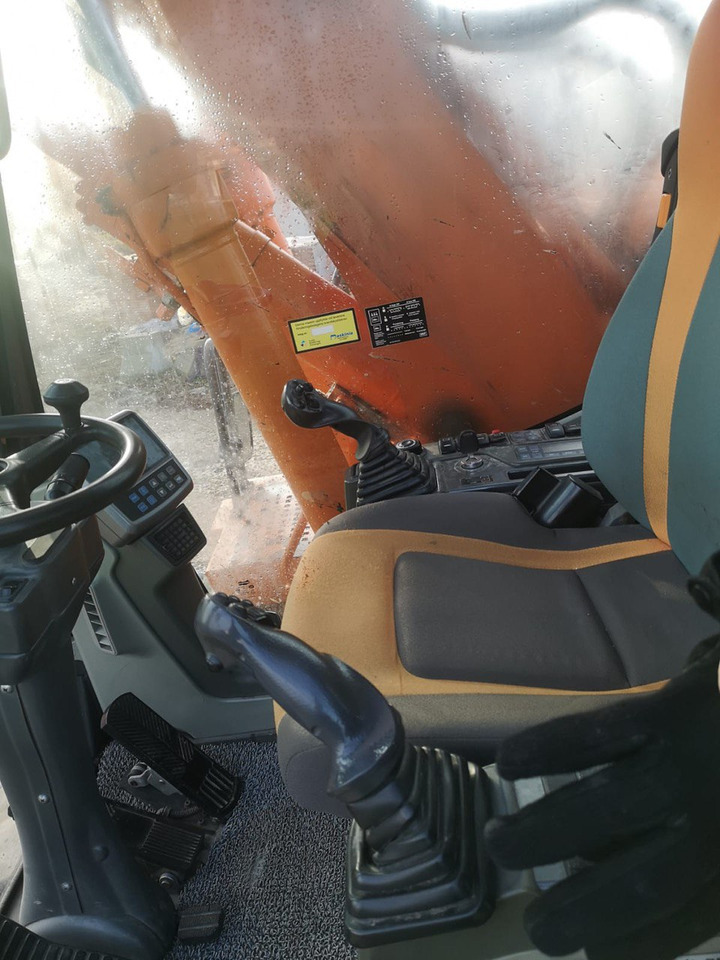 Doosan DX 140 - Mobilbagger: das Bild 4 Doosan DX 140 - Mobilbagger: das Bild 4