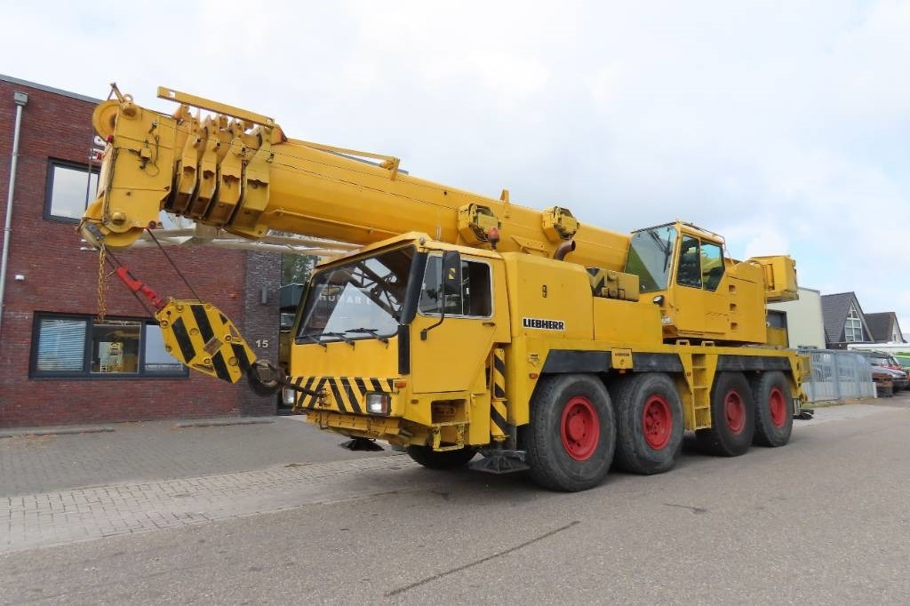 Liebherr LTM 1070-1 - All-Terrain Kran: das Bild 1 Liebherr LTM 1070-1 - All-Terrain Kran: das Bild 1