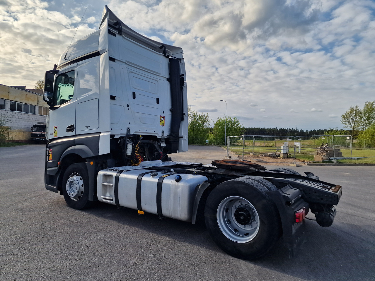 MERCEDES-BENZ Actros 1845 Retarder - Sattelzugmaschine: das Bild 3 MERCEDES-BENZ Actros 1845 Retarder - Sattelzugmaschine: das Bild 3