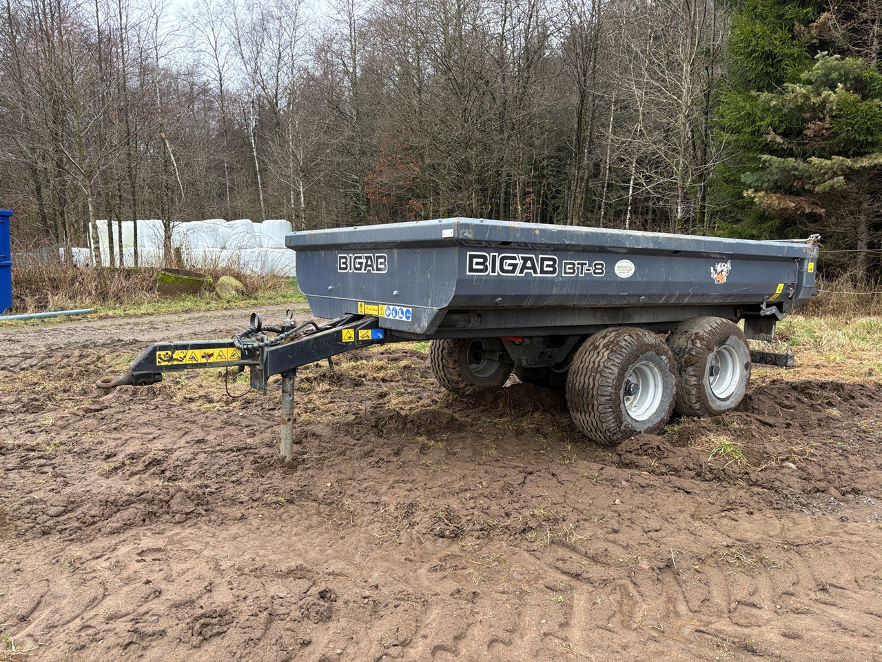 Bigab BT-8 - Kipper Anhänger: das Bild 1 Bigab BT-8 - Kipper Anhänger: das Bild 1