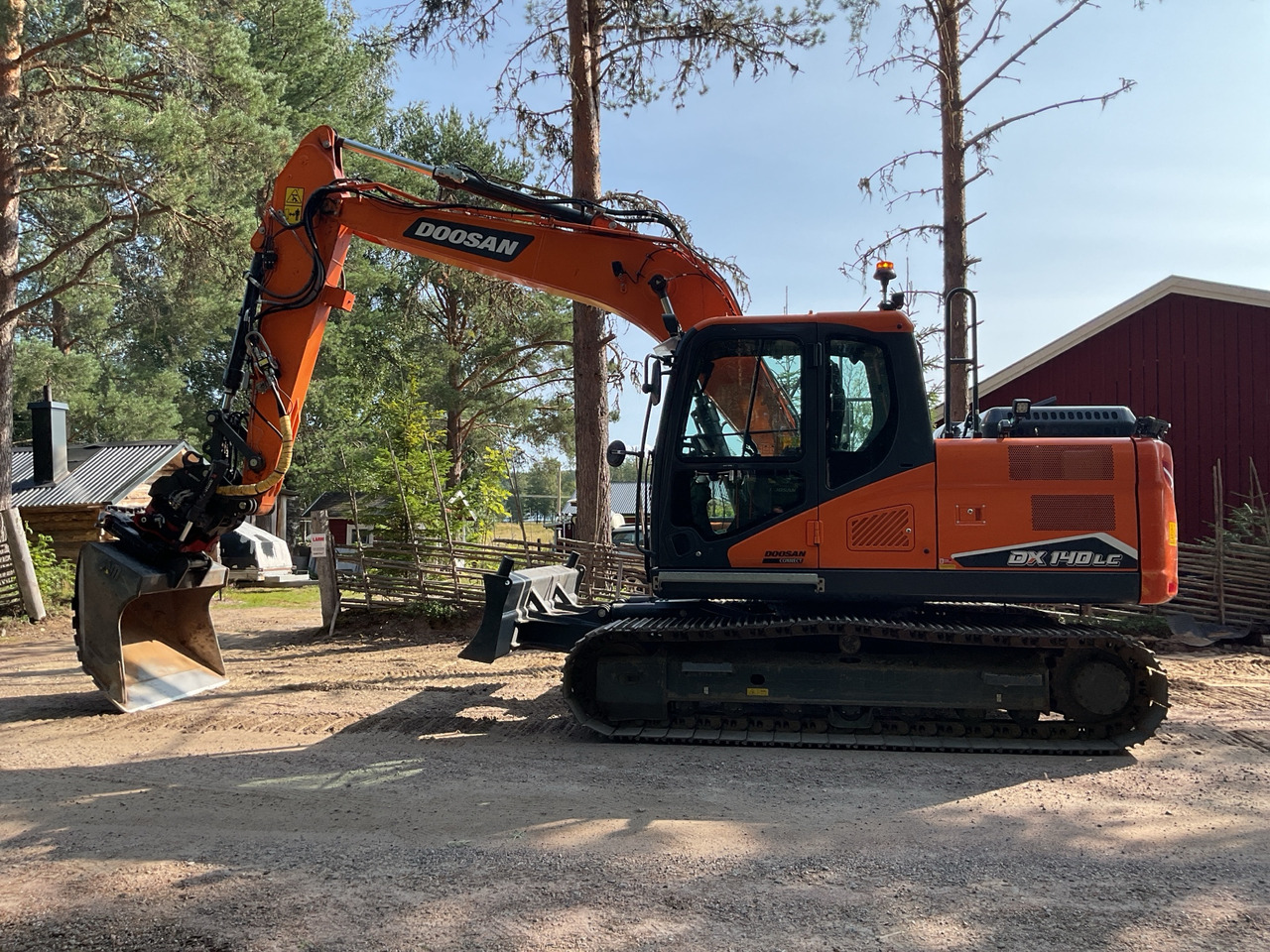Doosan DX140LC-7 - Bagger: das Bild 1 Doosan DX140LC-7 - Bagger: das Bild 1