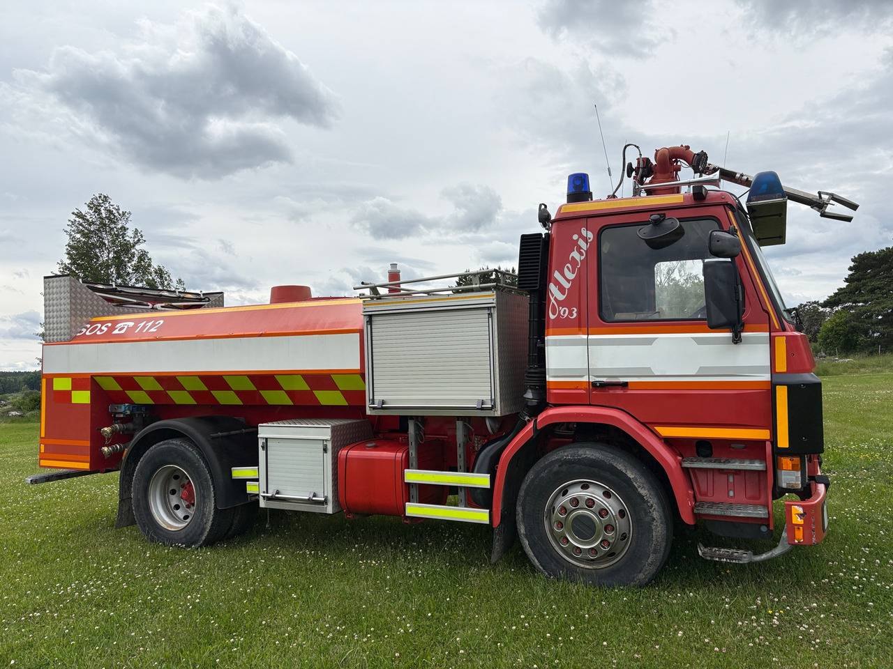 Scania P 93 ML - LKW: das Bild 1 Scania P 93 ML - LKW: das Bild 1
