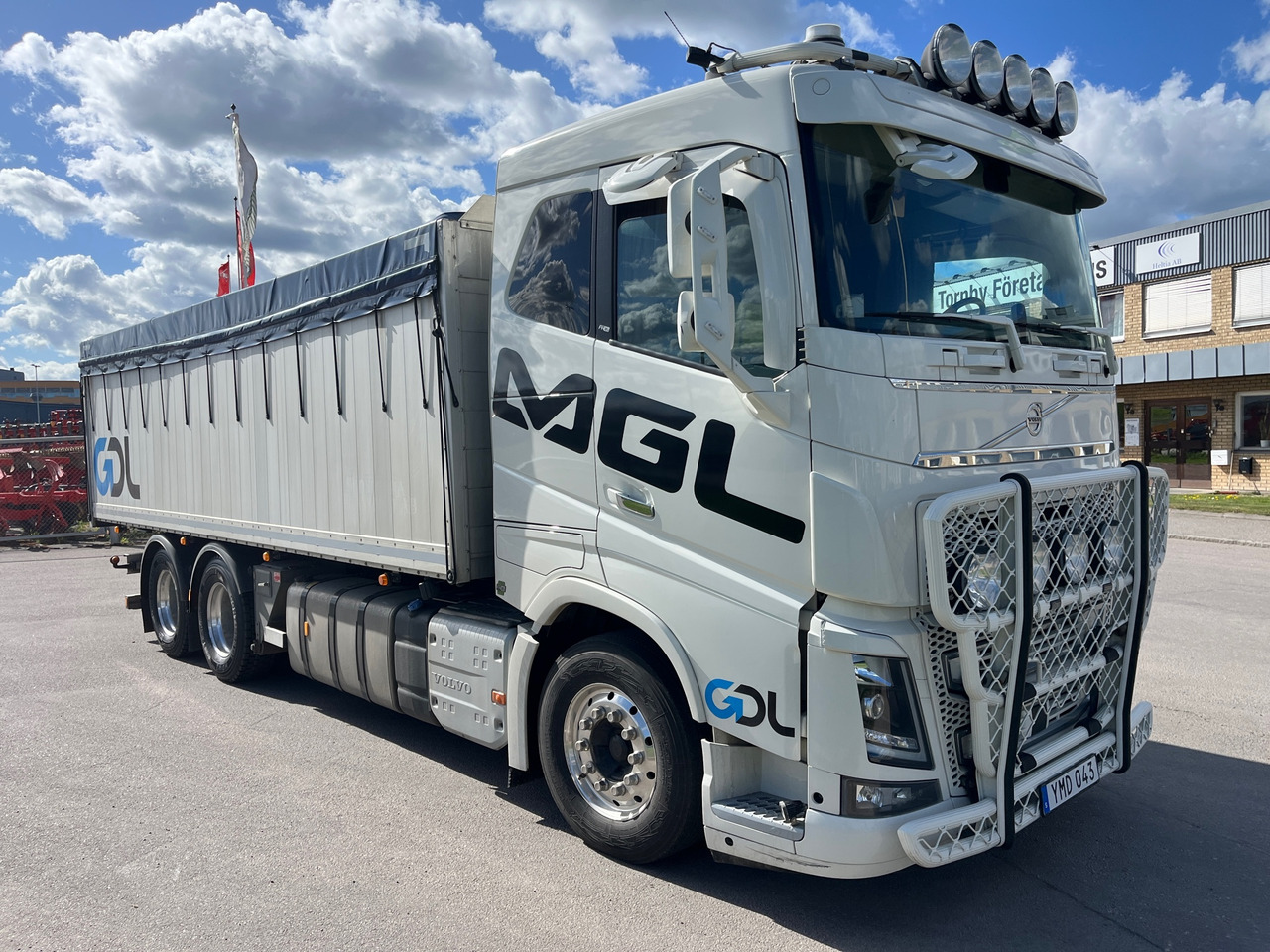Volvo FH16 750 - LKW: das Bild 1 Volvo FH16 750 - LKW: das Bild 1