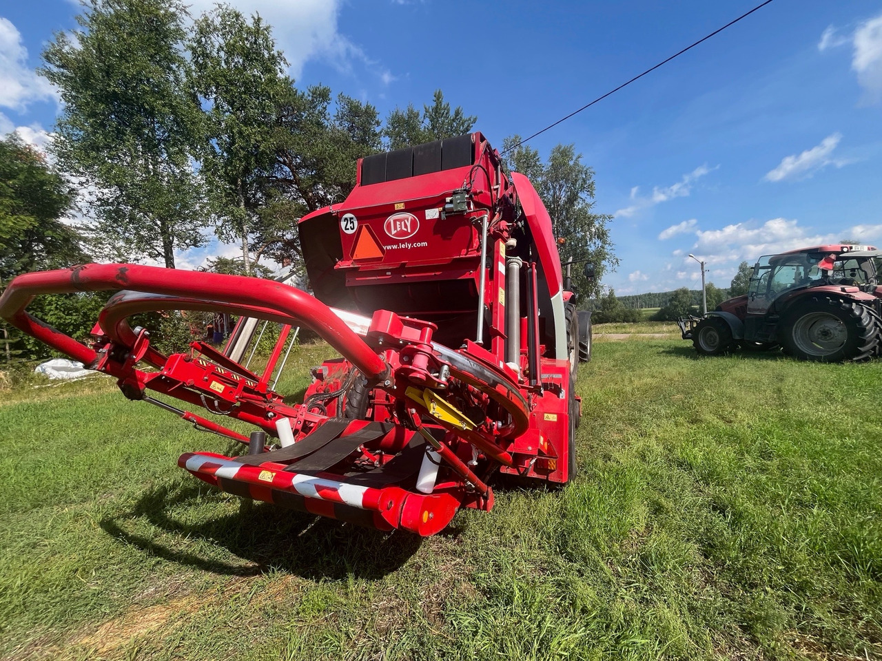 Lely Welger RPC 445 Tornado - Rundballenpresse: das Bild 1 Lely Welger RPC 445 Tornado - Rundballenpresse: das Bild 1