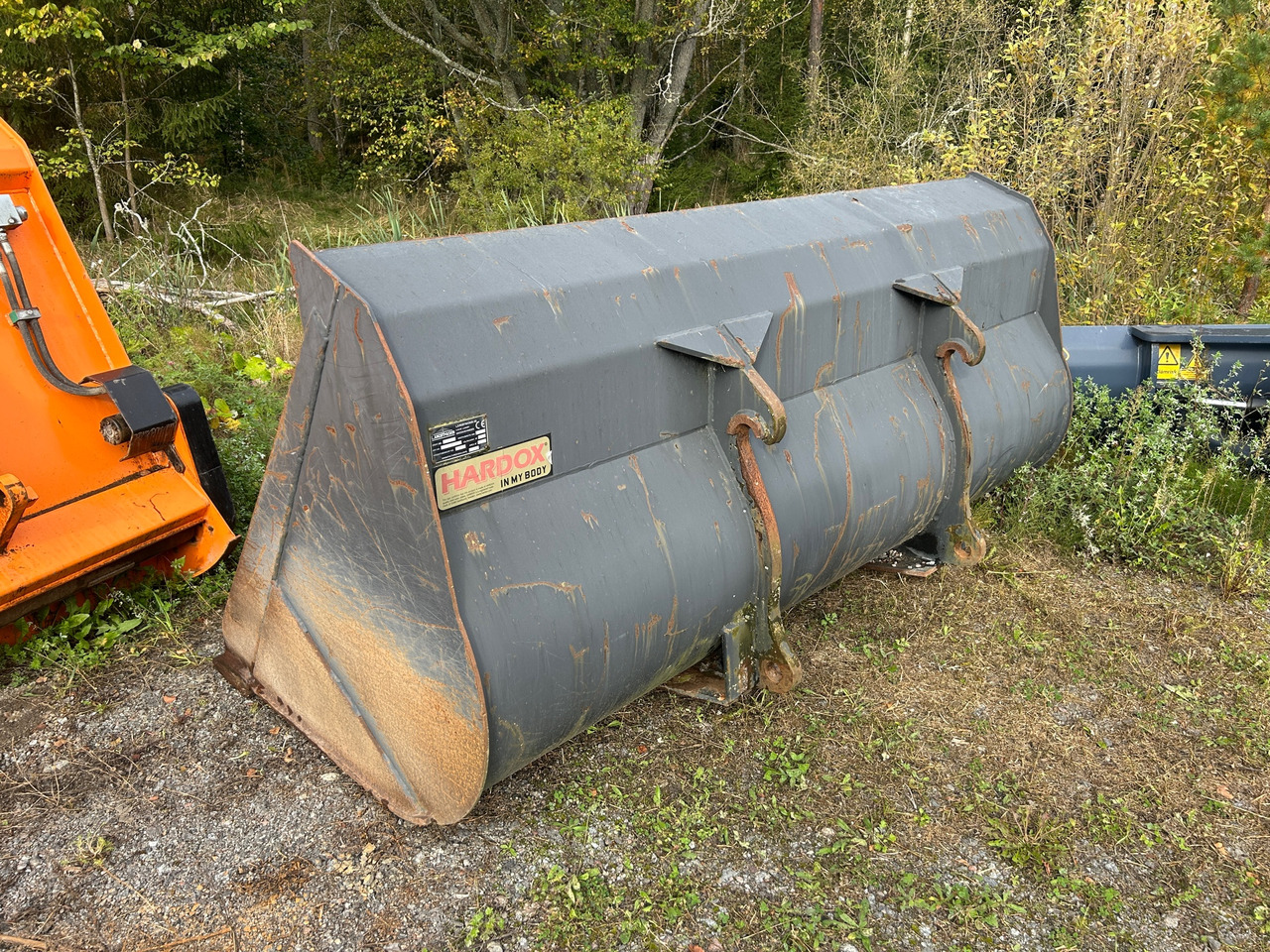 Ljungby Maskin 2,7 m3 - Schaufel: das Bild 1 Ljungby Maskin 2,7 m3 - Schaufel: das Bild 1