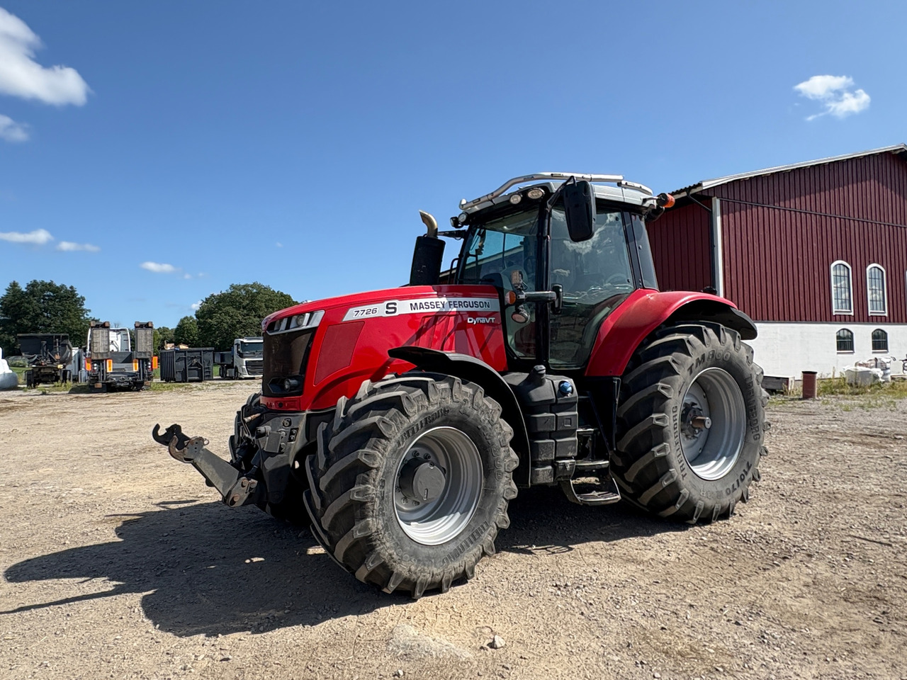 Massey Ferguson MF 7726 S - Traktor: das Bild 1 Massey Ferguson MF 7726 S - Traktor: das Bild 1