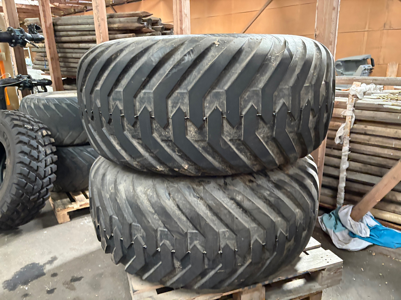 Trelleborg Twin 404 - Reifen für Landmaschine: das Bild 1 Trelleborg Twin 404 - Reifen für Landmaschine: das Bild 1