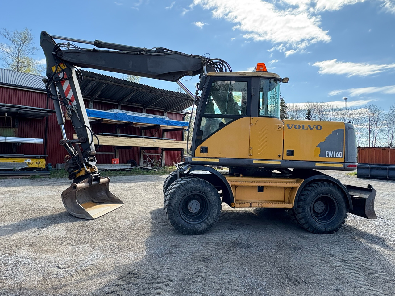 Volvo EW160 - Bagger: das Bild 1 Volvo EW160 - Bagger: das Bild 1