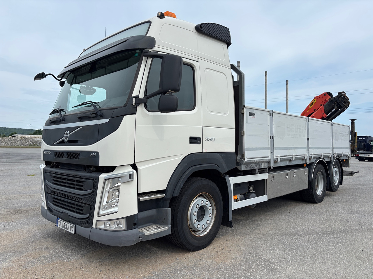 Volvo FM330 - Autokran: das Bild 1 Volvo FM330 - Autokran: das Bild 1