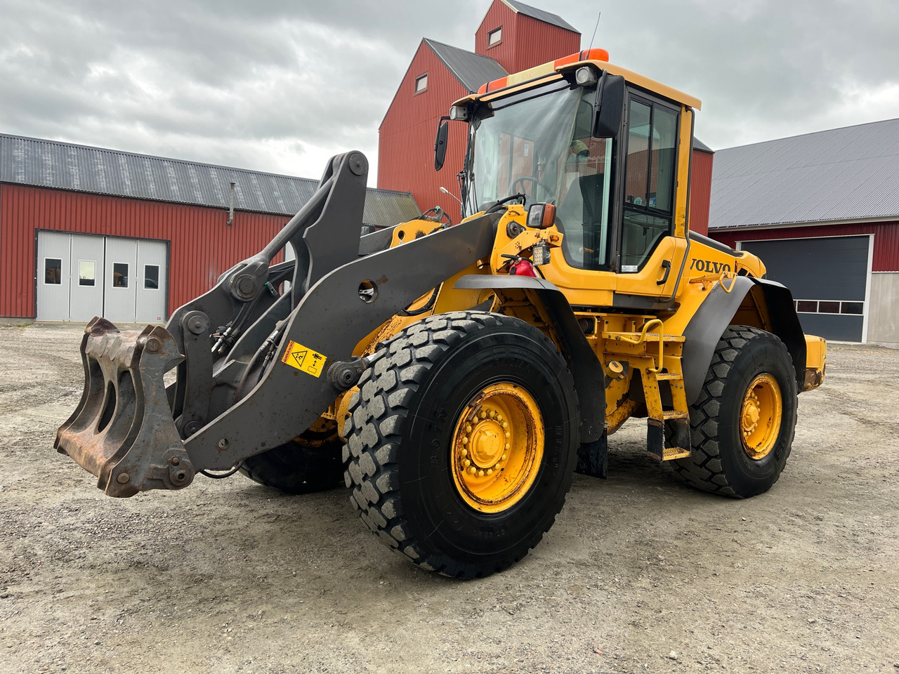 Volvo L90F - Radlader: das Bild 1 Volvo L90F - Radlader: das Bild 1