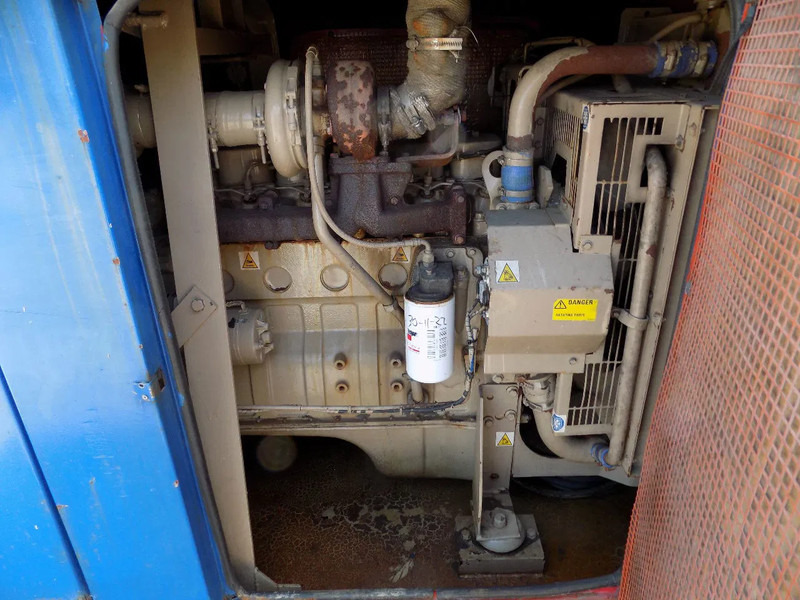 Bredenoord BRD 100 Kva Cummins 6BT - Stromgenerator: das Bild 5 Bredenoord BRD 100 Kva Cummins 6BT - Stromgenerator: das Bild 5