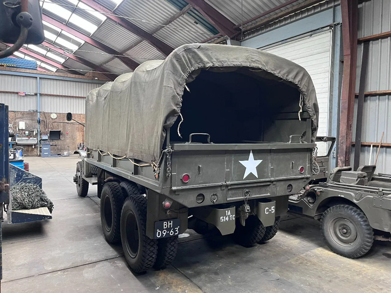 GMC CCKW 353 CCKW 353 Banjo axle GMC CCKW 353 Banjo axle - Koffer LKW: das Bild 4 GMC CCKW 353 CCKW 353 Banjo axle GMC CCKW 353 Banjo axle - Koffer LKW: das Bild 4