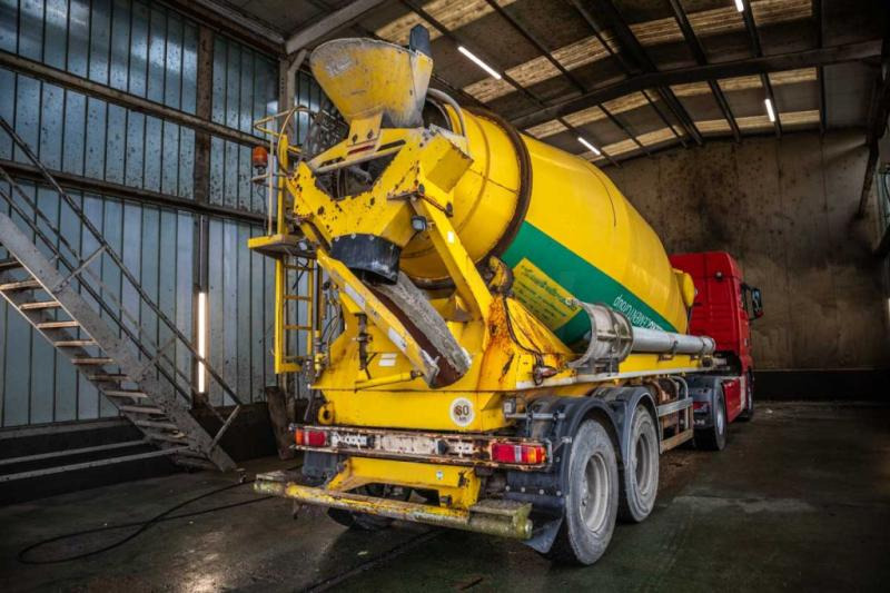 DE BUF BETON MIXER/MALAXEUR/MISCHER 12M3 - Betonmischer Auflieger: das Bild 3 DE BUF BETON MIXER/MALAXEUR/MISCHER 12M3 - Betonmischer Auflieger: das Bild 3