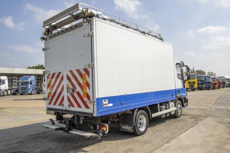 Iveco EUROCARGO 90E18- E5 +Porte-bagages réglable - Koffer LKW: das Bild 3 Iveco EUROCARGO 90E18- E5 +Porte-bagages réglable - Koffer LKW: das Bild 3