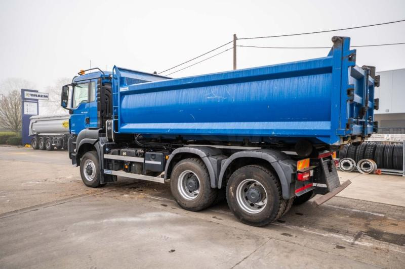 MAN TGS 33.420 BB (containerbak:+3000 € ) - Abrollkipper: das Bild 5 MAN TGS 33.420 BB (containerbak:+3000 € ) - Abrollkipper: das Bild 5