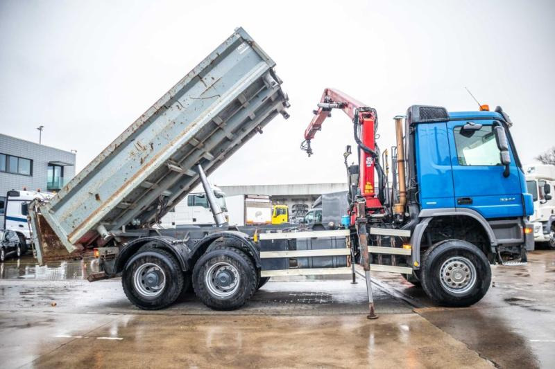 Mercedes ACTROS 3344 AK - HMF 1643 Z2 - Kipper, Autokran: das Bild 3 Mercedes ACTROS 3344 AK - HMF 1643 Z2 - Kipper, Autokran: das Bild 3