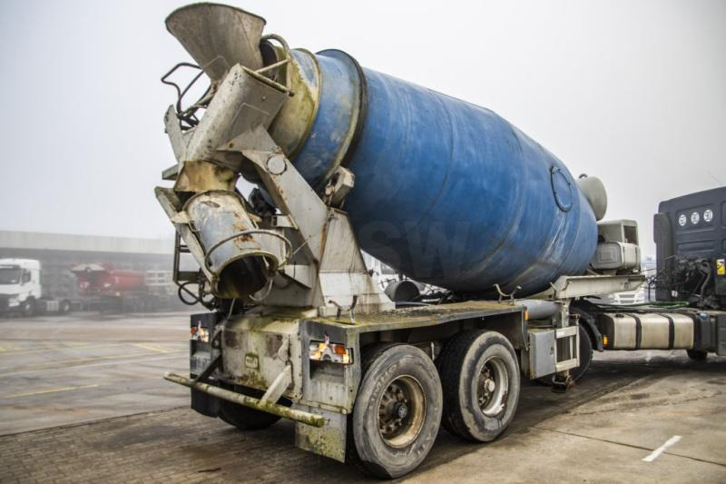 Mol BETON MIXER/MALAXEUR/MISCHER 12M3+MOTOR/MOTEUR - Betonmischer Auflieger: das Bild 3 Mol BETON MIXER/MALAXEUR/MISCHER 12M3+MOTOR/MOTEUR - Betonmischer Auflieger: das Bild 3