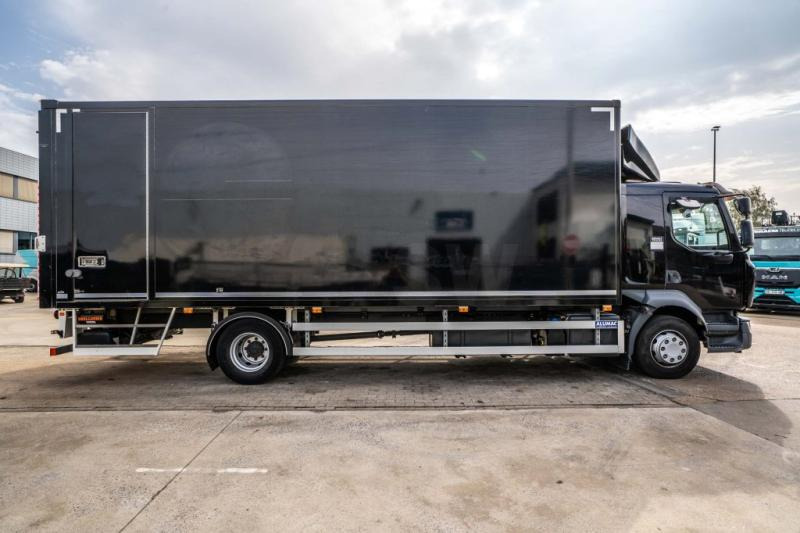 Renault D250 16T.- 36000 KM +DHOLLANDIA 2T. - Koffer LKW: das Bild 3 Renault D250 16T.- 36000 KM +DHOLLANDIA 2T. - Koffer LKW: das Bild 3