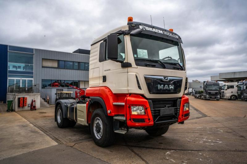 MAN TGS 18.460 BLS 4X4 +KIPHYDR.+ADR (met Cardan) - Sattelzugmaschine: das Bild 2 MAN TGS 18.460 BLS 4X4 +KIPHYDR.+ADR (met Cardan) - Sattelzugmaschine: das Bild 2