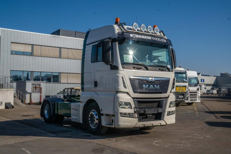 MAN TGX 18.460 XLX BLS -INTARDER-ADR - Sattelzugmaschine: das Bild 2 MAN TGX 18.460 XLX BLS -INTARDER-ADR - Sattelzugmaschine: das Bild 2