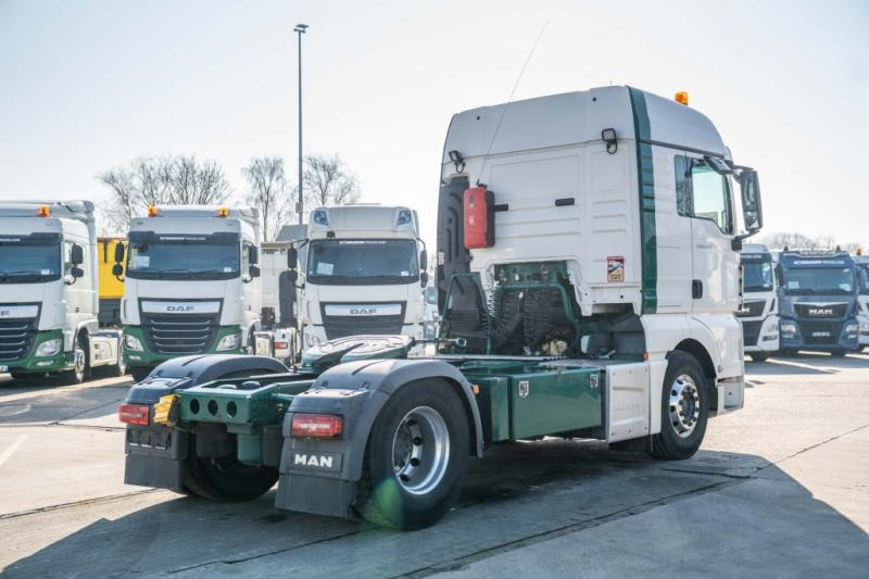 MAN TGX 18.460 XLX BLS -INTARDER-ADR - Sattelzugmaschine: das Bild 4 MAN TGX 18.460 XLX BLS -INTARDER-ADR - Sattelzugmaschine: das Bild 4