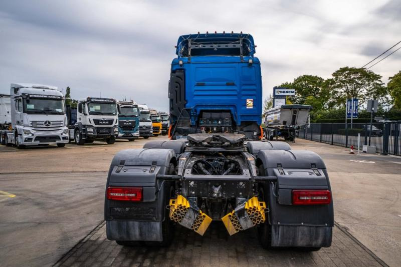 MAN TGX 26.580 XL BLS+INTARDER+BIG AXLES+HYDR. - Sattelzugmaschine: das Bild 4 MAN TGX 26.580 XL BLS+INTARDER+BIG AXLES+HYDR. - Sattelzugmaschine: das Bild 4