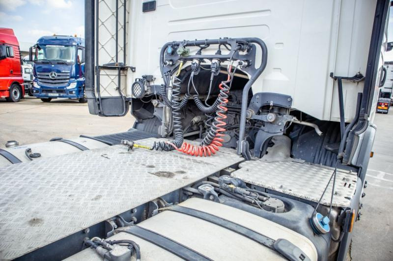 Scania G410-STREAMLINE - Sattelzugmaschine: das Bild 5 Scania G410-STREAMLINE - Sattelzugmaschine: das Bild 5