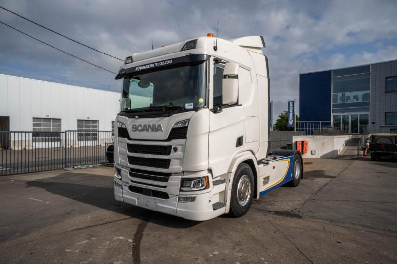 Scania R450 + KIPHYDR. - Sattelzugmaschine: das Bild 1 Scania R450 + KIPHYDR. - Sattelzugmaschine: das Bild 1