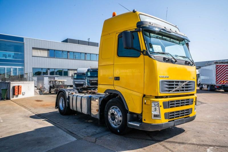 Volvo FH 400 - HYDR. - Sattelzugmaschine: das Bild 2 Volvo FH 400 - HYDR. - Sattelzugmaschine: das Bild 2