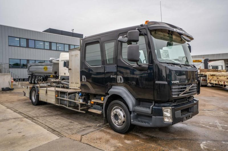 Volvo FL 240- 7p. + PALIFT - Abrollkipper: das Bild 2 Volvo FL 240- 7p. + PALIFT - Abrollkipper: das Bild 2