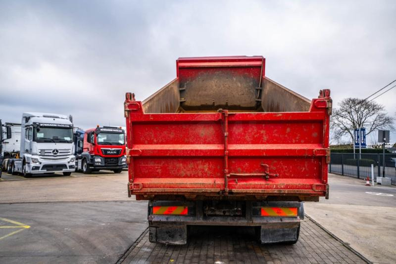 Kipper Volvo FM 340 - TIPPER + TRACTOR: das Bild 6 Kipper Volvo FM 340 - TIPPER + TRACTOR: das Bild 6