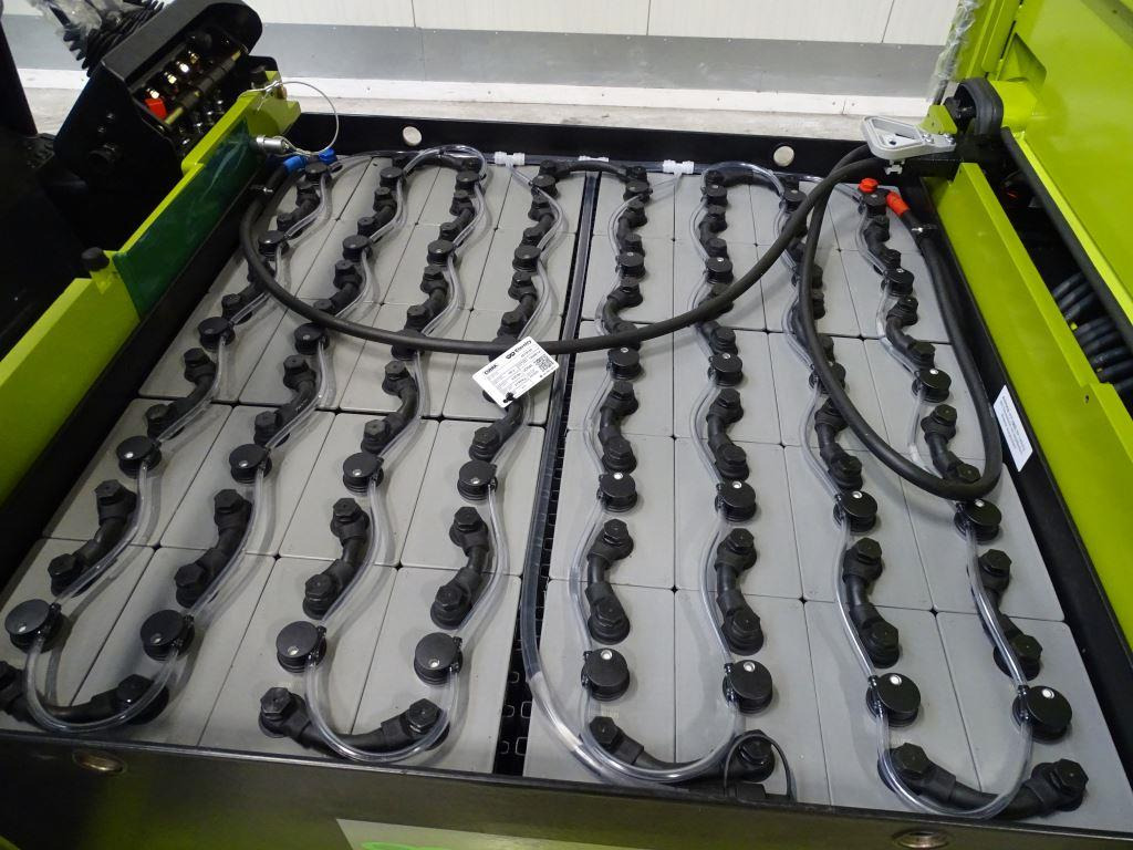 Clark GEX50 - Elektrostapler: das Bild 2 Clark GEX50 - Elektrostapler: das Bild 2