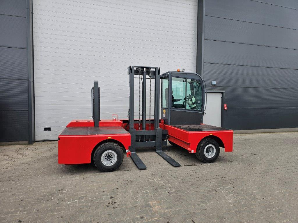 Jumbo JDQN40/14/40 - Seitenstapler: das Bild 1 Jumbo JDQN40/14/40 - Seitenstapler: das Bild 1