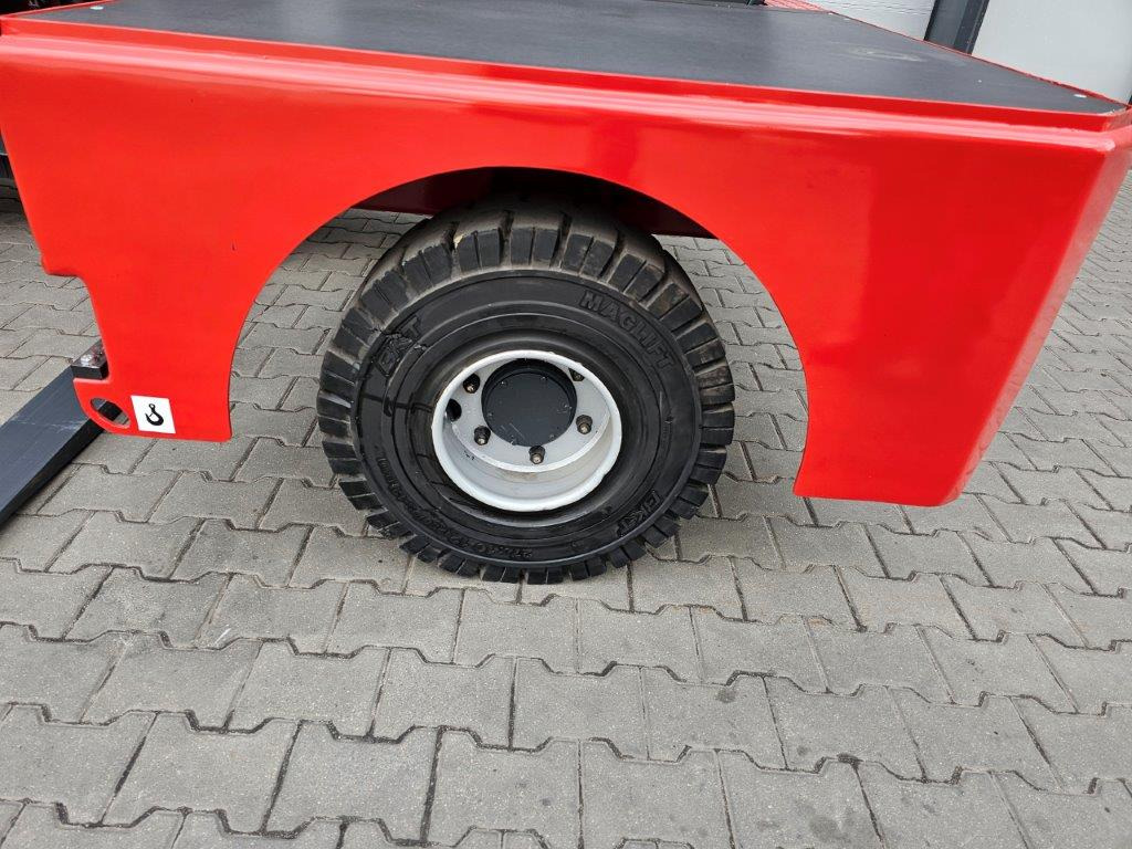 Jumbo JGQN 50 - TRIPLEX - GAS - Seitenstapler: das Bild 2 Jumbo JGQN 50 - TRIPLEX - GAS - Seitenstapler: das Bild 2