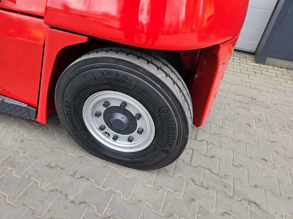 Dieselstapler Kalmar DCF80-9H: das Bild 9