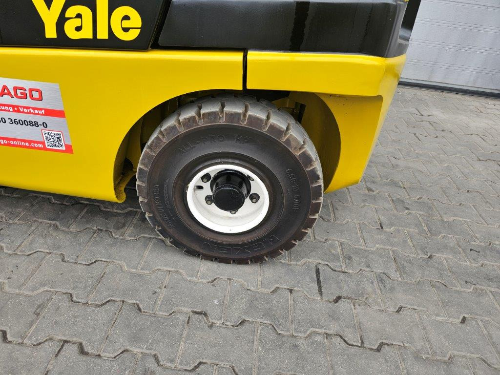 Gabelstapler Yale GLP30VX - TRIPLEX: das Bild 9