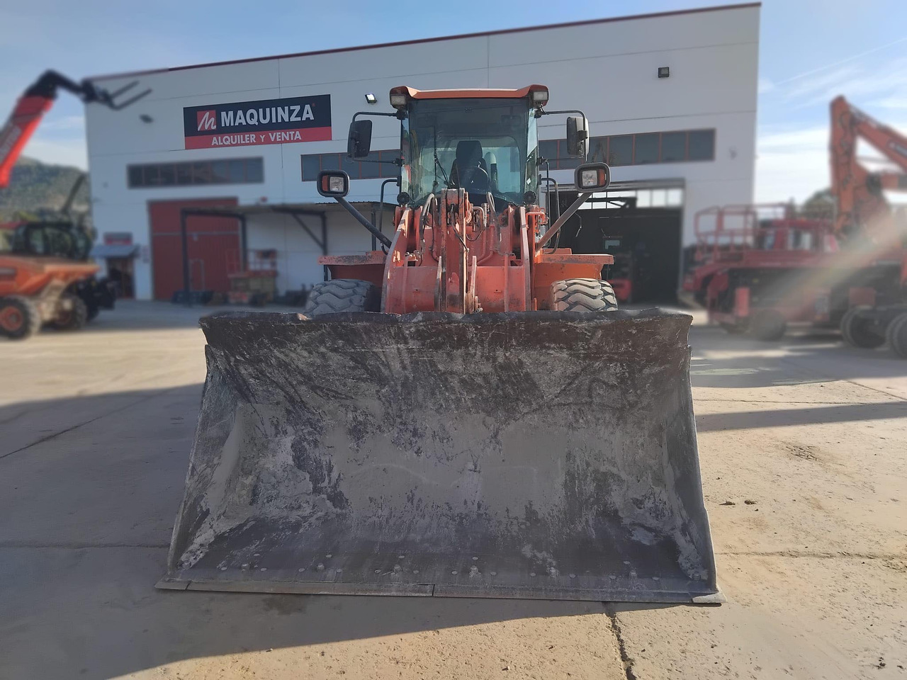 DOOSAN DL250-5 - Radlader: das Bild 2 DOOSAN DL250-5 - Radlader: das Bild 2