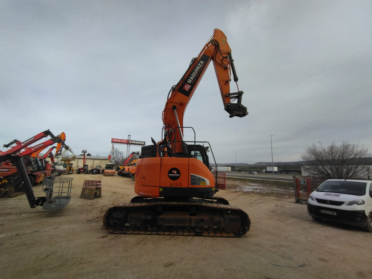 DOOSAN DX235LCR - Kettenbagger: das Bild 3 DOOSAN DX235LCR - Kettenbagger: das Bild 3