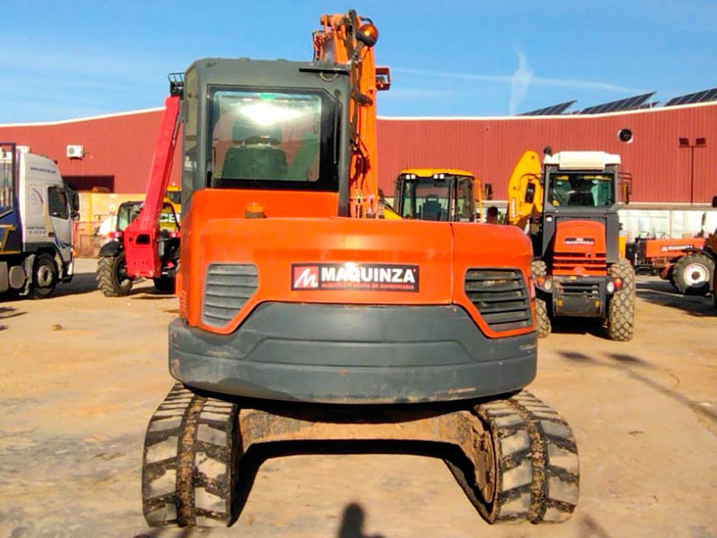 DOOSAN DX85R-3 - Minibagger: das Bild 4 DOOSAN DX85R-3 - Minibagger: das Bild 4
